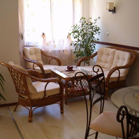 Family Hotel Bellehouse Chernomorets Luaran gambar