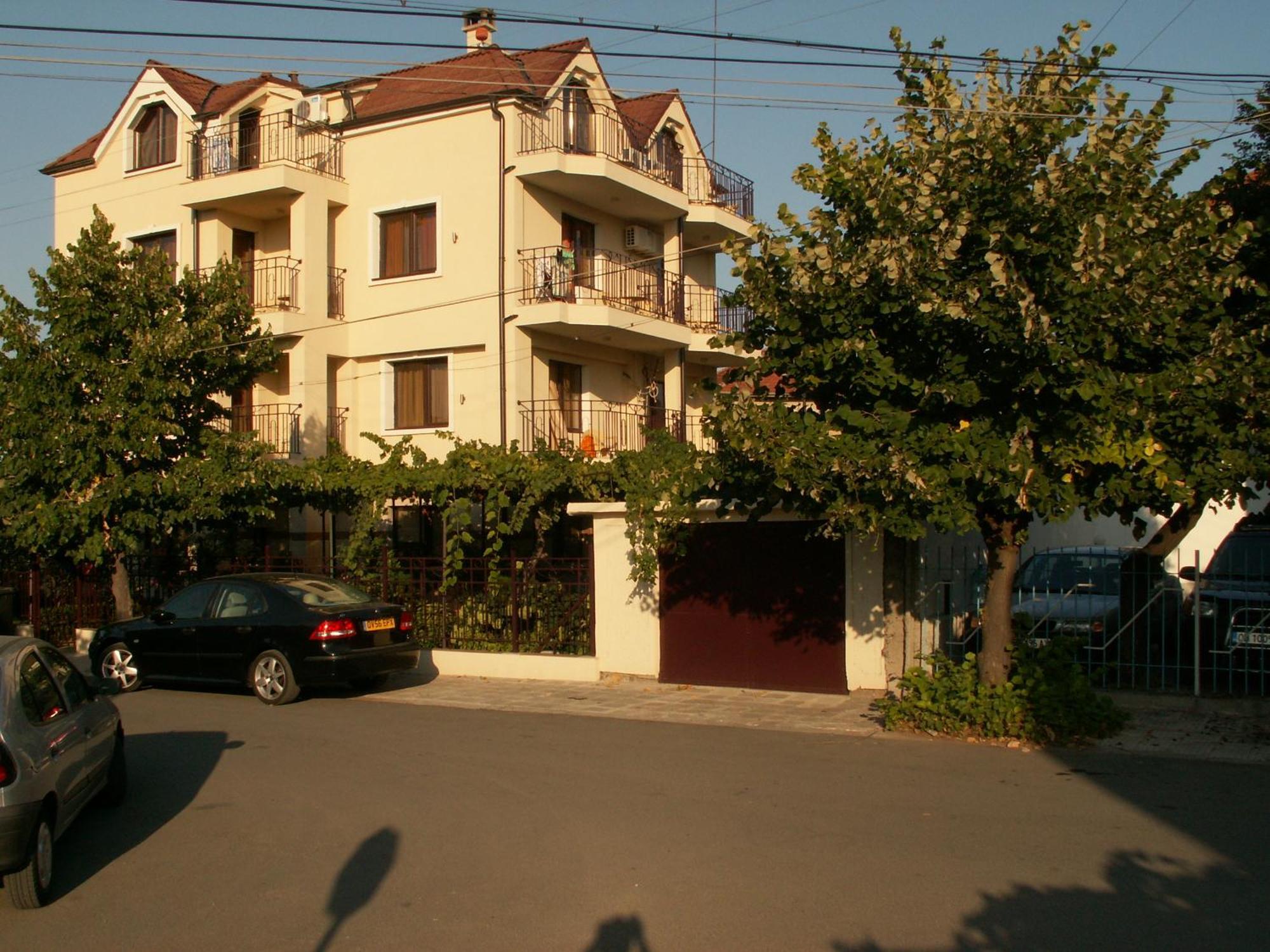 Family Hotel Bellehouse Chernomorets Luaran gambar